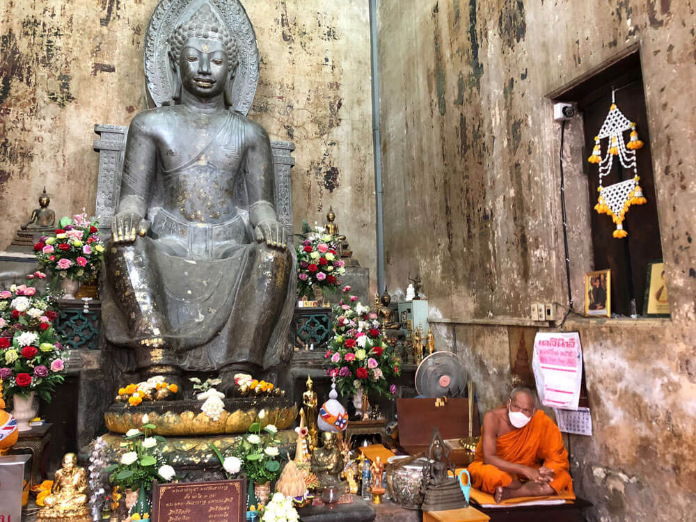 Budda w Świątyni Ayutthaya