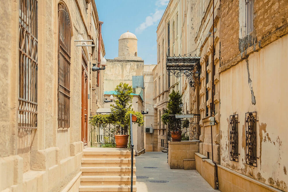 Zabytkowe uliczki Baku