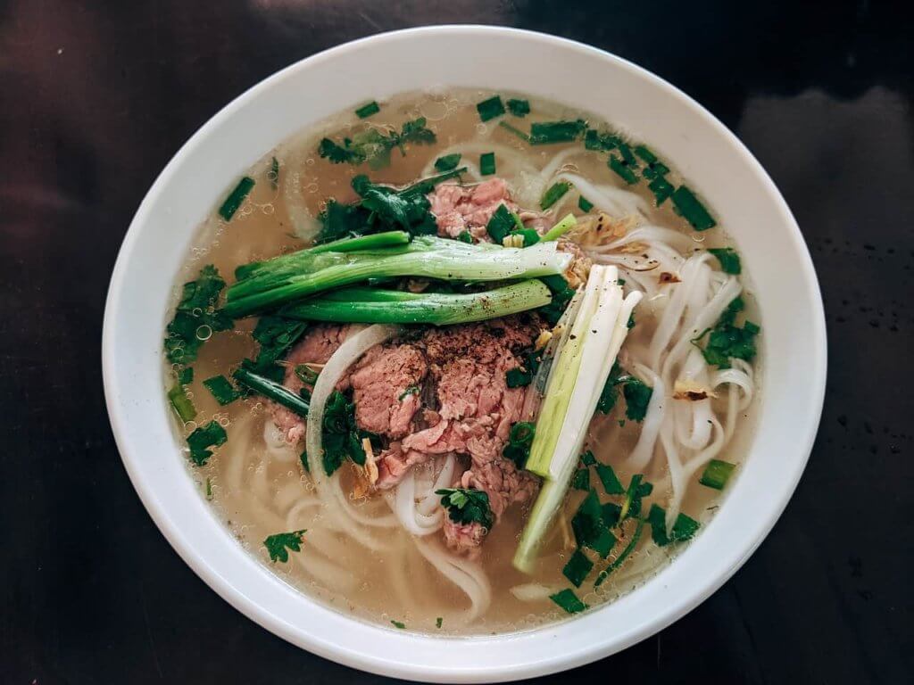 Wietnamska zupa pho